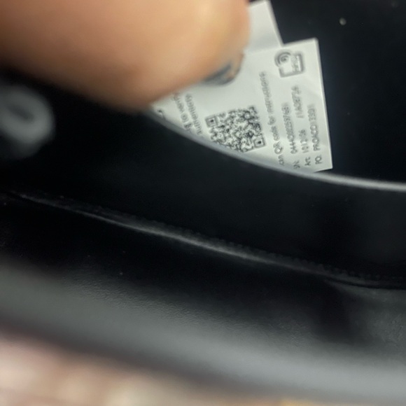 Versace
Greca goddess leather mini bag - Picture 8 of 11